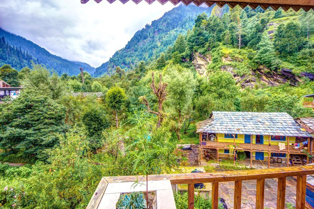 ホテル Himalayan Country House Manāli エクステリア 写真